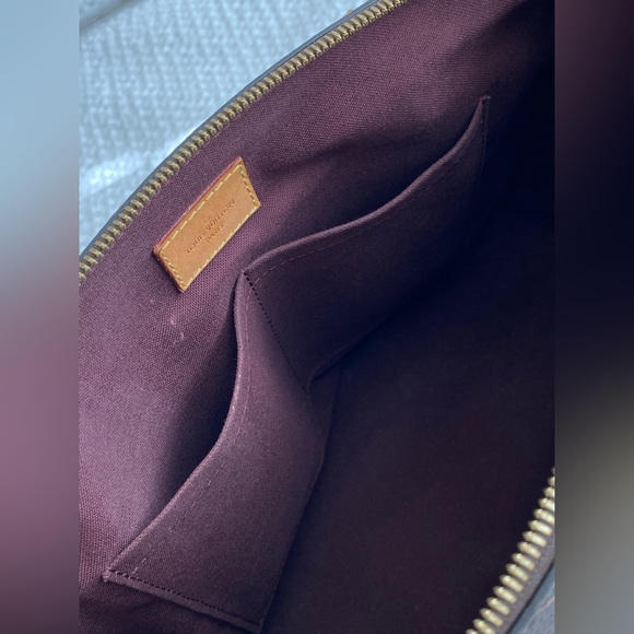 Louis Vuitton TURENNE MM Monograph Bag - Picture 5 of 15